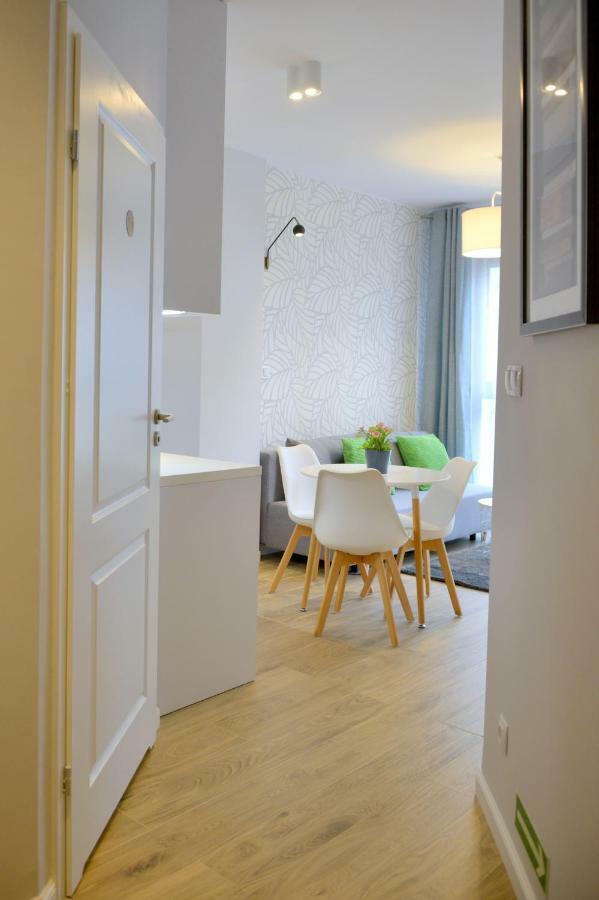 Chlodna Apartment By Your Freedom Варшава Екстер'єр фото