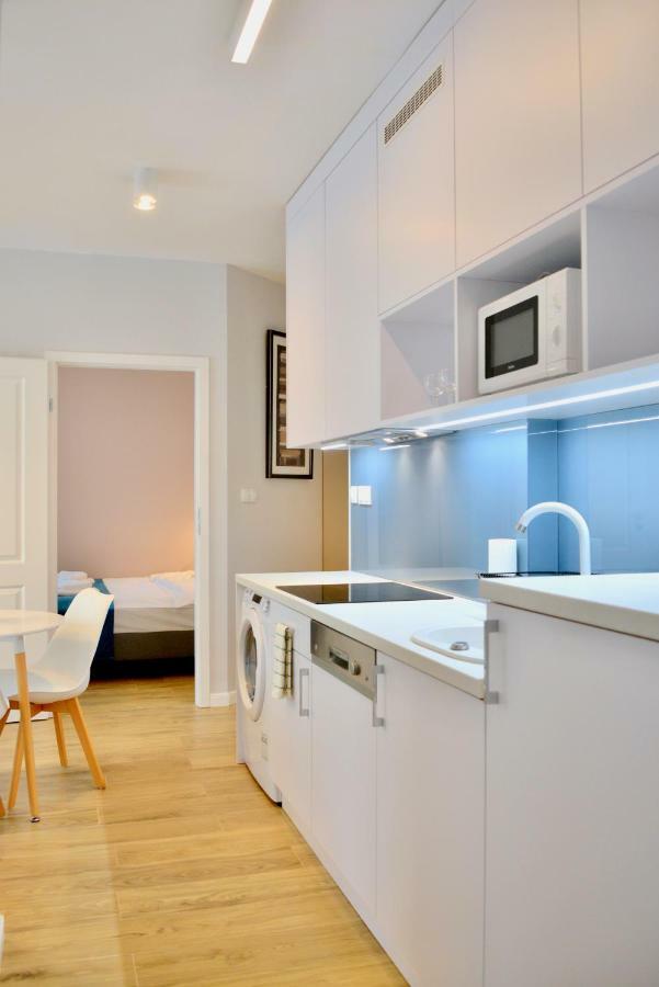 Chlodna Apartment By Your Freedom Варшава Екстер'єр фото